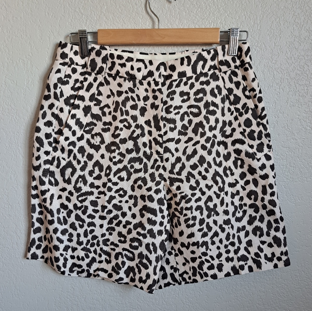 NWT J.Crew Leapord Print Linen Blend Bermuda Shorts Size 2